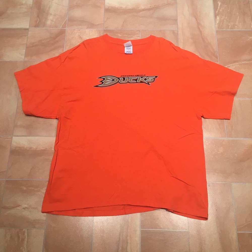 Anaheim Ducks NHL Men's Orange Graphic Logo Short Sleeve T-Shirt